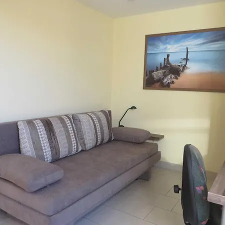 Exkl_ App_ Buhne_ Kamin_ W_lan_ 25 Börgerende-Rethwisch